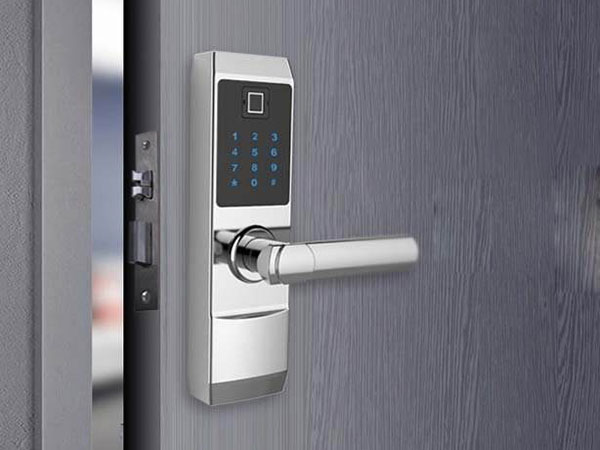 安源24小时上门开锁公司