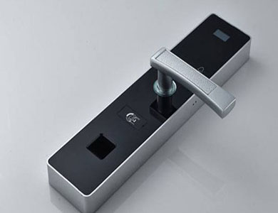 安源24小时上门开锁公司