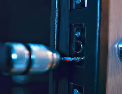 安源24小时上门开锁公司